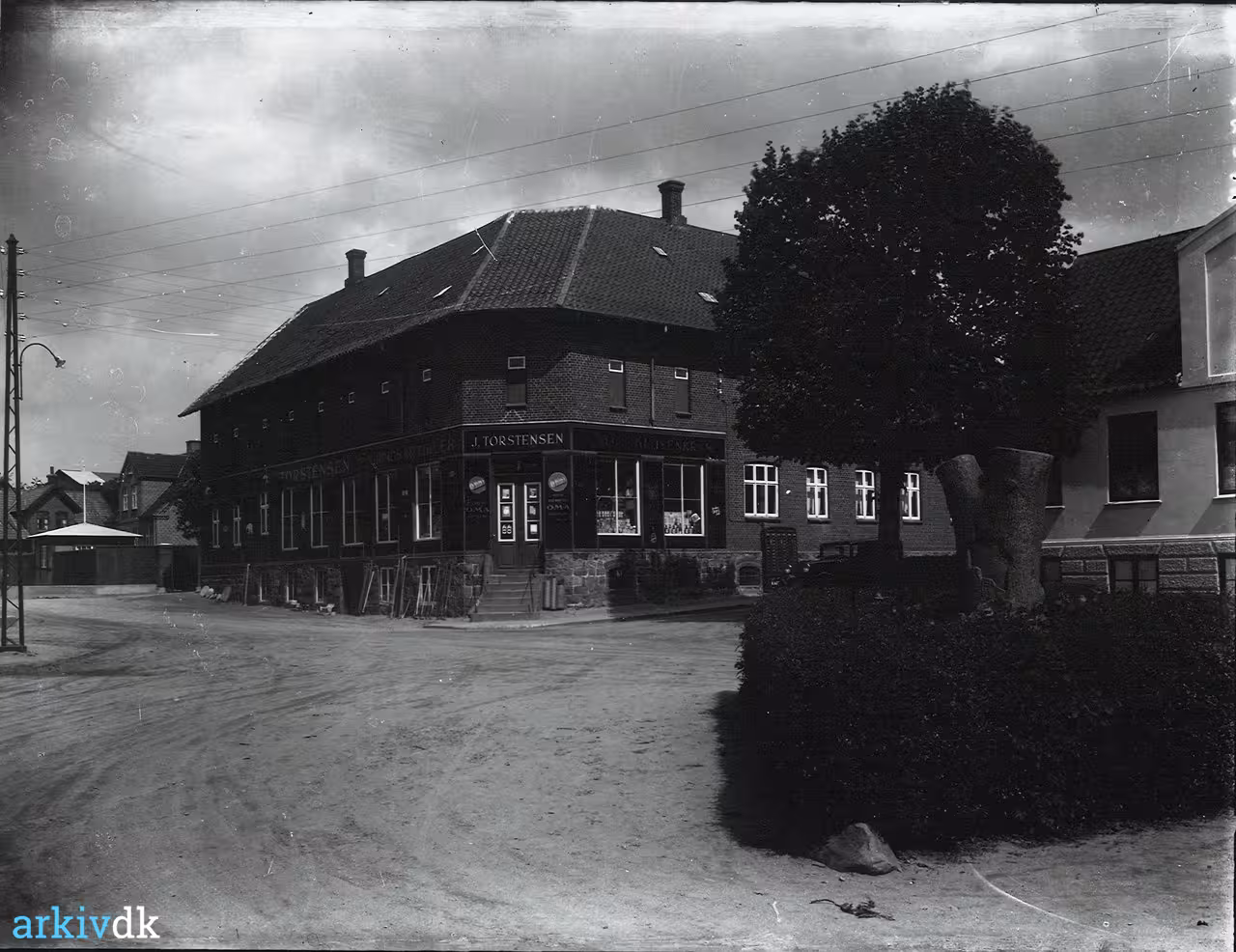 Forretningen omkring 1935